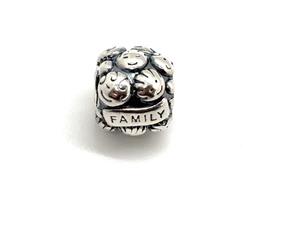 PANDORA FAMILY LOVE PENDANT S925 5.3G